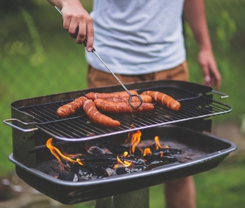 Barbecue et voisinage : y a-t-il des règles ?